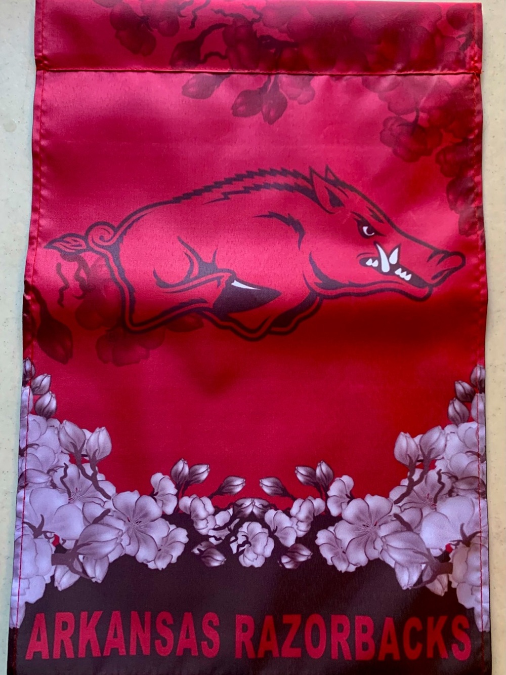 Arkansas Razorbacks floral garden flag